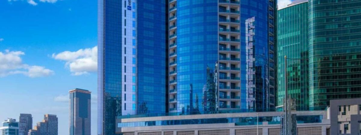 Friendliest 5 Star Stay at Radisson Blu Hotel Dubai Waterfront