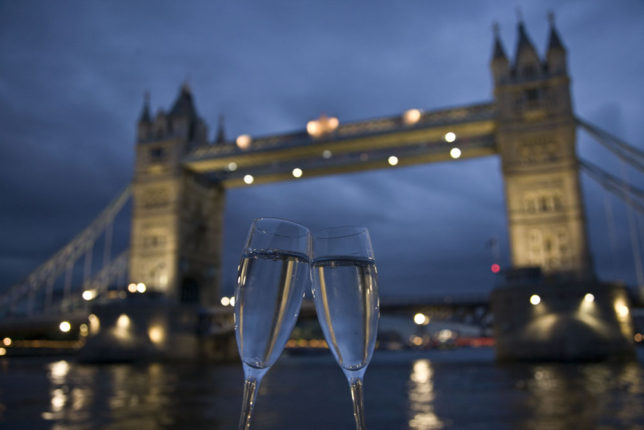 London Bridge Champagne
