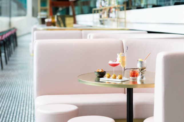 VIVI Restaurant and Bar at Centre Point Brings The Sixties Back In Style