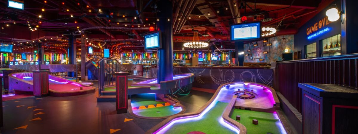 Summer Fun at Puttshack Indoor Mini Golf